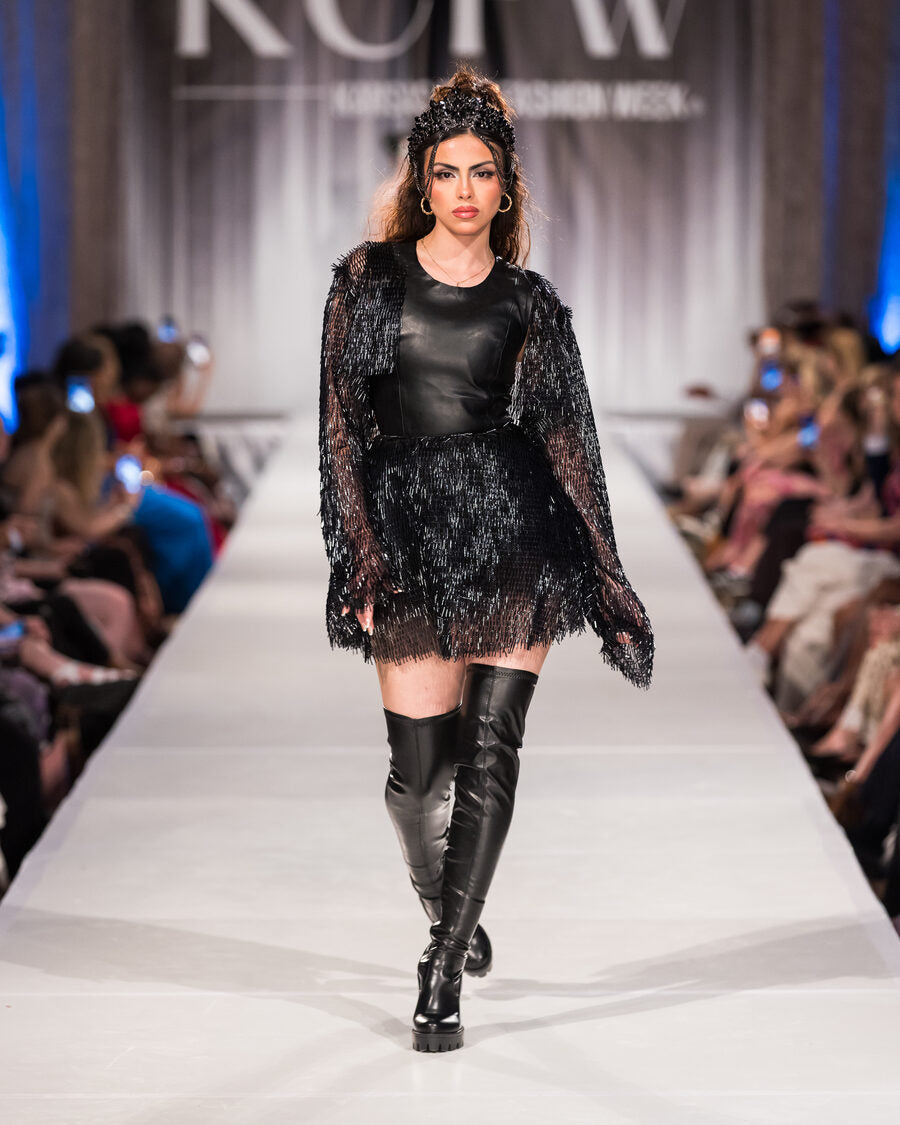 Look 1 — Black Hole