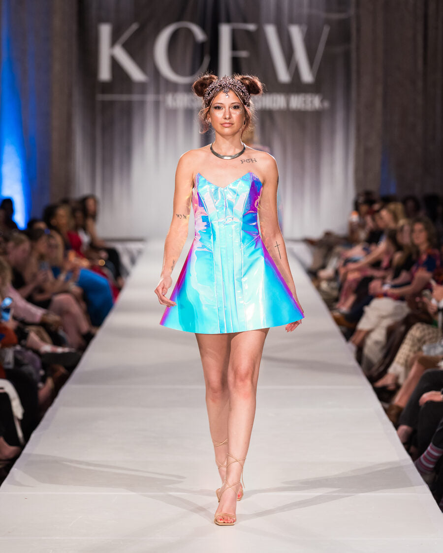 Look 8 — Supernova